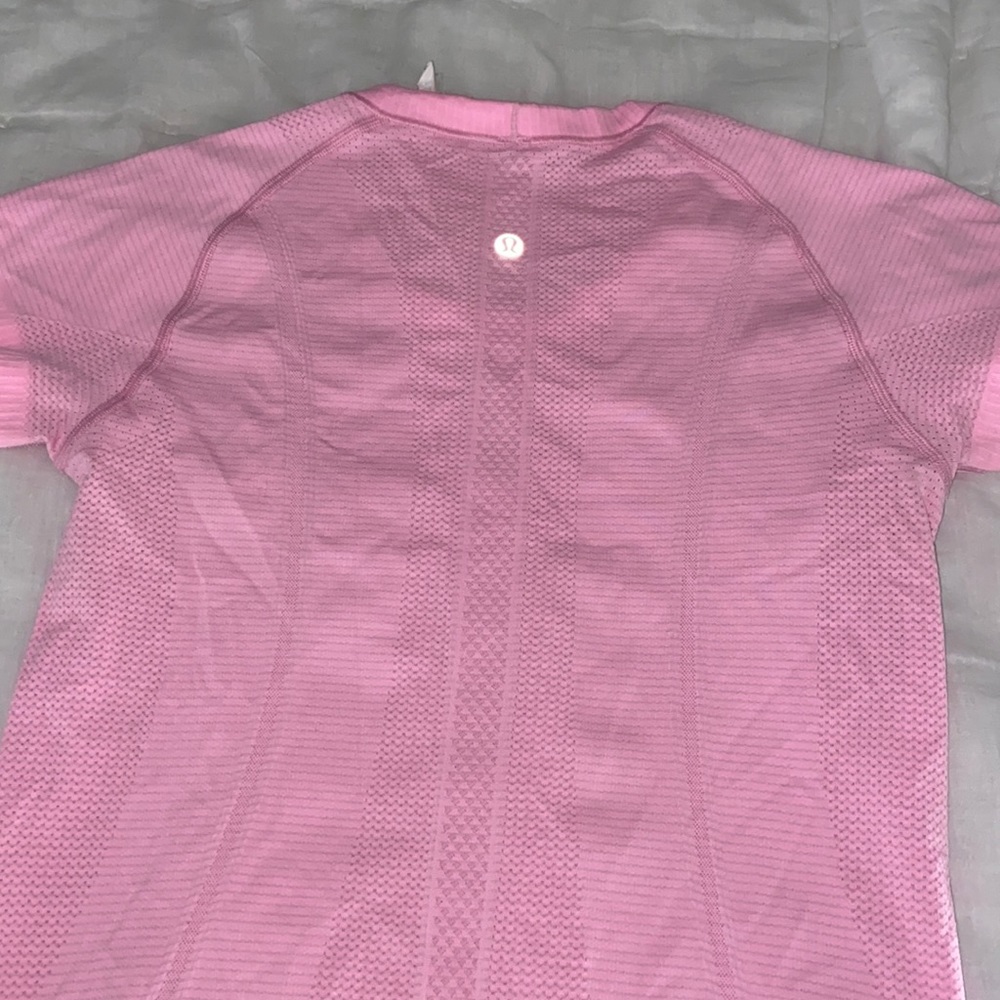 Lululemon swiftly short sleeve